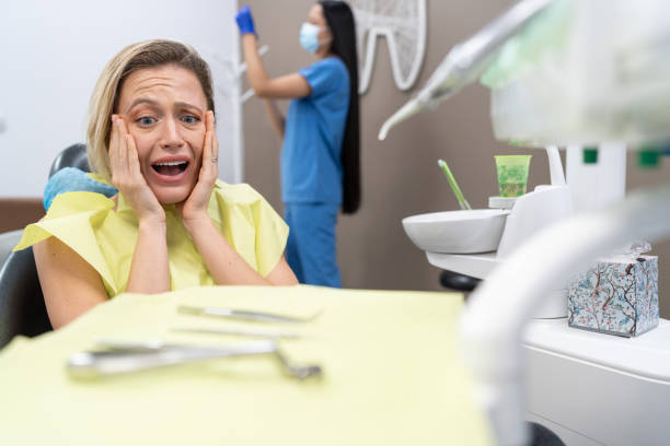 Best Weekend Emergency Dentist in China, TX